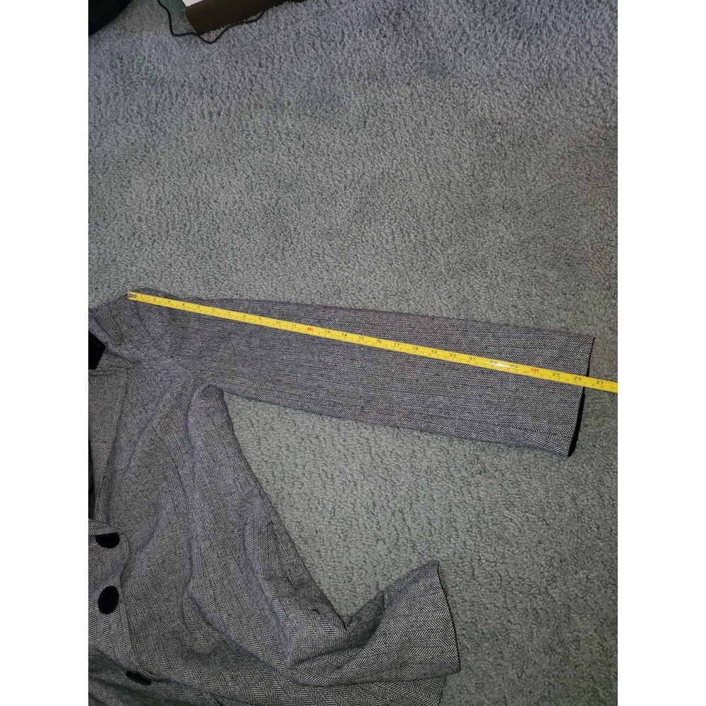 NorthStyle Herringbone Walking Coat Size M Gray Black Velvet Trim 3-Button... - Picture 14 of 16